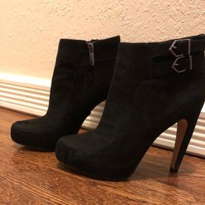 Black suede heeled booties size 4.5
